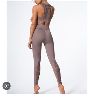 Carbon 38 Padang Leggings - M